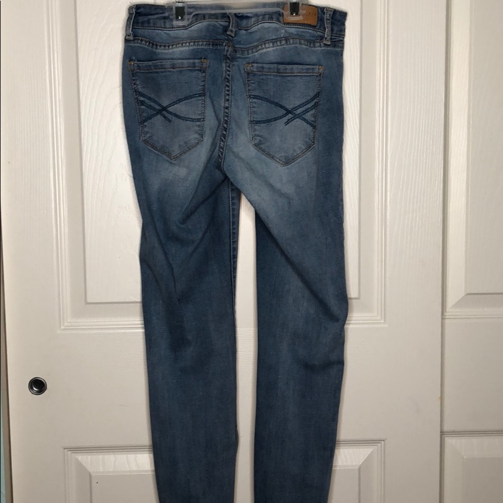 Jeans - Picture 2 of 3